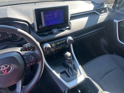 Used 2024 Toyota RAV4 XLE image 34
