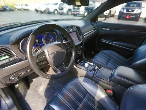Used 2021 Chrysler 300 S RWD image 4