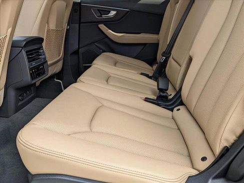 New 2025 Audi Q7 3.0T Premium Plus AWD/4WD image 15