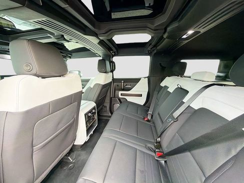 Used 2024 GMC Hummer EV 3X AWD/4WD image 25
