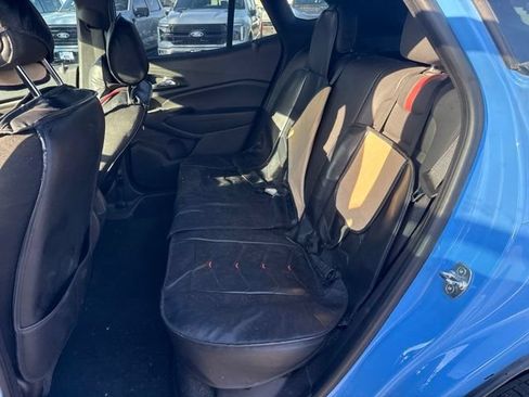Used 2024 Chevrolet Trax RS w/ Sunroof Package FWD image 25