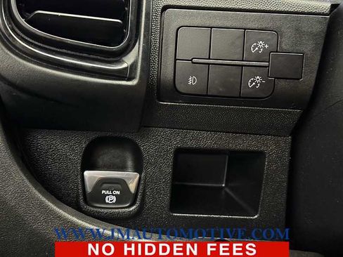 Used 2024 RAM ProMaster 2500 w/ Convenience Group FWD image 36