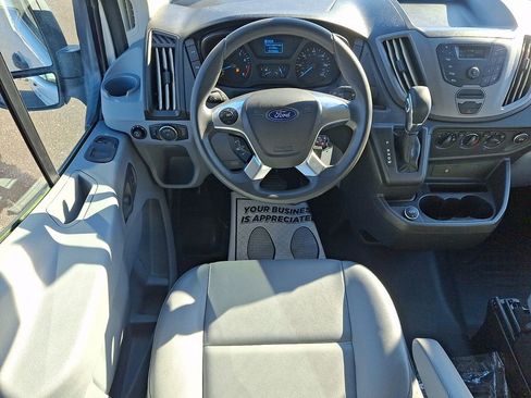 Used 2018 Ford Transit 150 XL image 11
