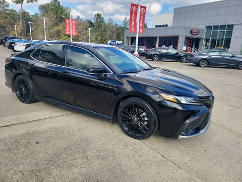 Certified 2023 Toyota Camry XSE image 9