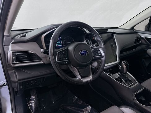Used 2023 Subaru Outback Limited image 9