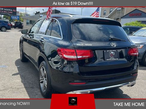 Used 2016 Mercedes-Benz GLC 300 4MATIC image 3