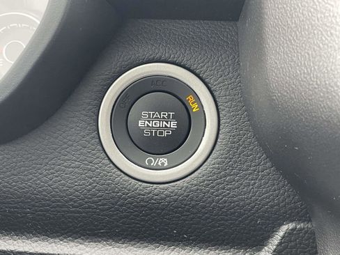 Used 2019 RAM 1500 Big Horn image 21