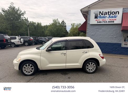 Used 2007 Chrysler PT Cruiser Touring w/ Fleet Value Group I FWD image 3