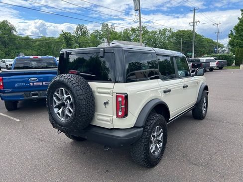Certified 2025 Ford Bronco Badlands AWD/4WD image 5