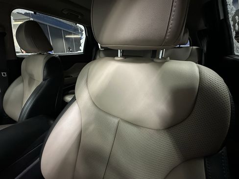 Used 2023 Hyundai Santa Fe SEL Premium image 10