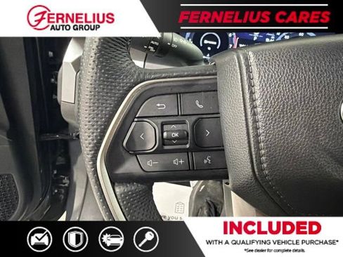 Used 2025 Toyota Tacoma TRD Sport AWD/4WD image 41