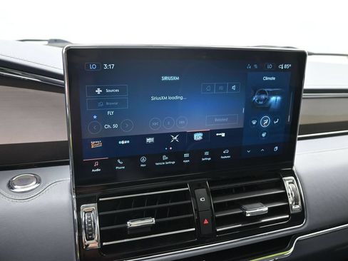 Used 2022 Lincoln Navigator Black Label AWD/4WD image 13