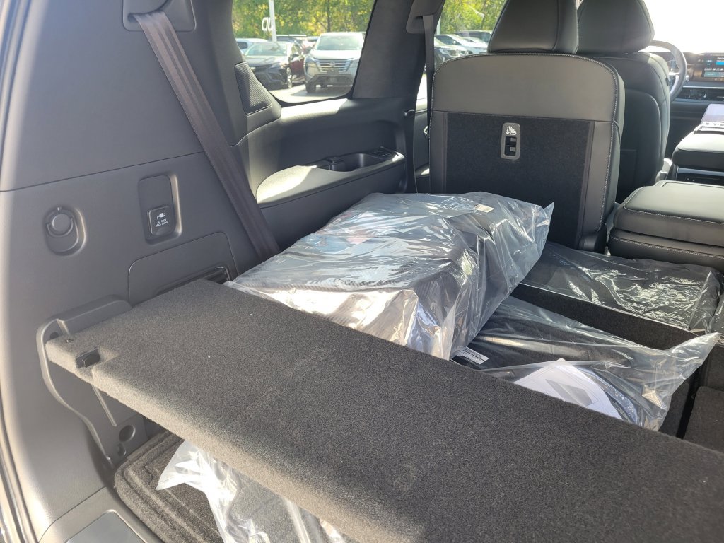 New 2026 INFINITI QX80 Autograph w/ Premium Cargo Package AWD/4WD image 41