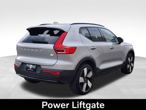 Used 2024 Volvo XC40 Recharge Ultimate w/ Protection Package Premier image 9