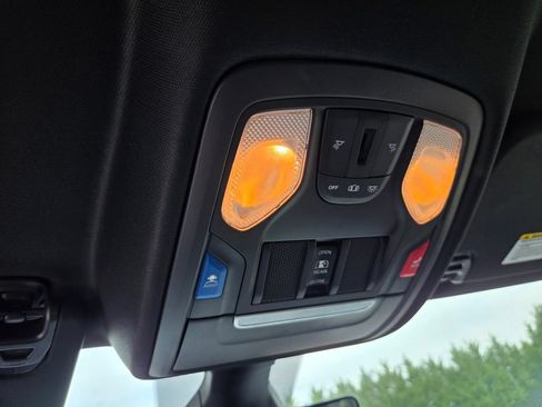 Used 2020 RAM 1500 Big Horn AWD/4WD image 20