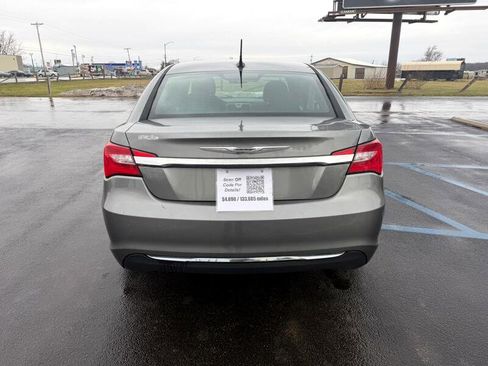 Used 2013 Chrysler 200 Touring image 8