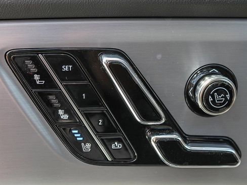 Used 2026 Cadillac Vistiq Luxury image 24