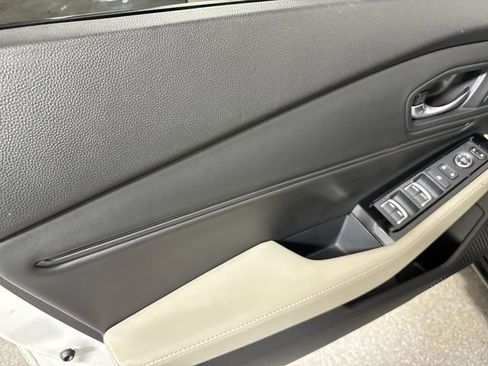 Certified 2023 Honda Accord Touring image 21