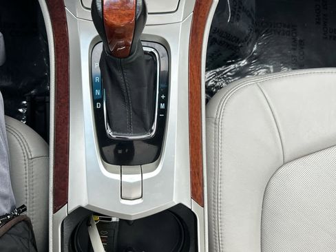 Used 2013 Cadillac CTS Premium image 22