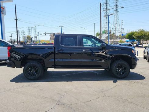 Certified 2024 Chevrolet Silverado 1500 LT Trail Boss w/ LPO, Dark Essentials Package AWD/4WD image 28