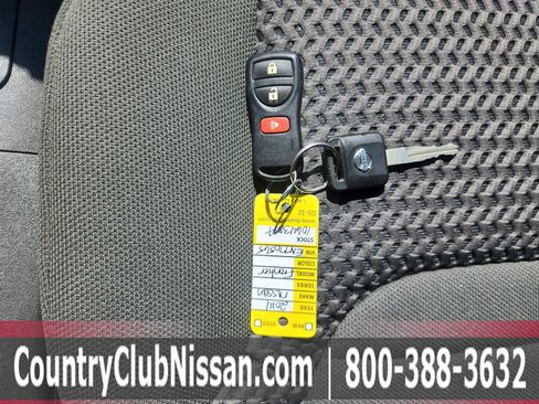 Used 2014 Nissan Frontier SV AWD/4WD image 28