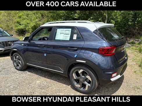 New 2026 Hyundai Venue SEL FWD image 3