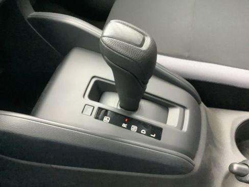 Used 2025 Nissan Versa S w/ Trunk Package image 28