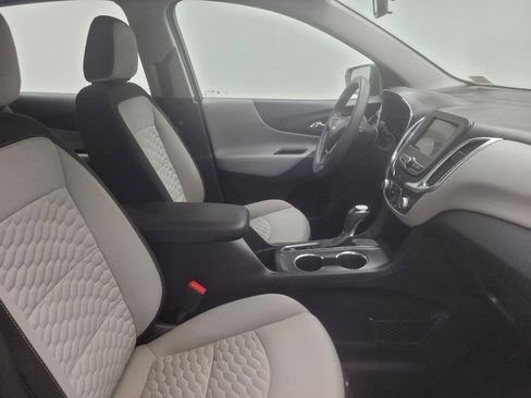 Used 2019 Chevrolet Equinox LS w/ LPO, Floor Liner Package image 21