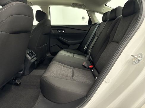 Certified 2025 Honda Accord SE image 18