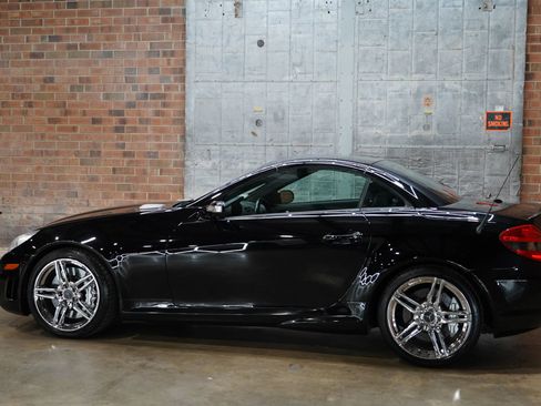 Used 2007 Mercedes-Benz SLK 55 AMG image 13
