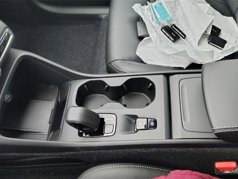 New 2026 Volvo XC40 B5 Core w/ Climate Package image 20