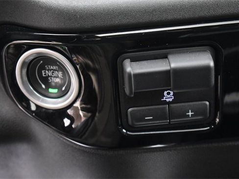 Used 2024 Chevrolet Silverado 2500 LT w/ Z71 Sport Edition image 30