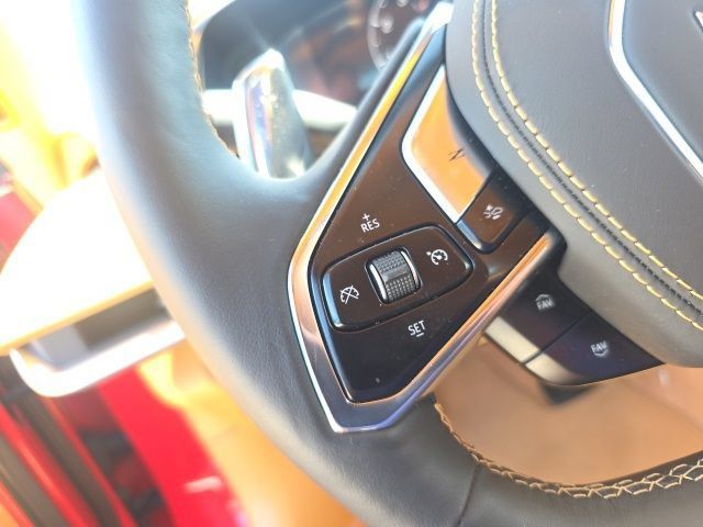 Used 2025 Chevrolet Corvette Stingray Premium Cpe w/ Z51 Performance Package RWD image 20