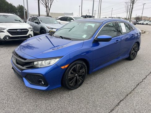 Used 2017 Honda Civic EX image 3