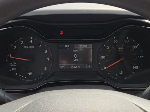 Used 2024 Chevrolet Trax LS FWD image 30