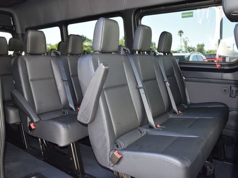 Used 2024 Mercedes-Benz Sprinter 2500 image 14