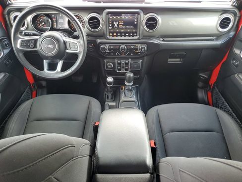 Used 2023 Jeep Gladiator Overland AWD/4WD image 16