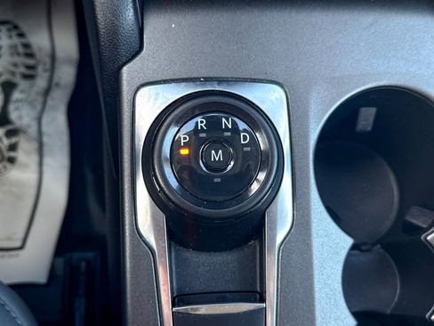 Used 2025 Ford Bronco Sport Badlands image 38