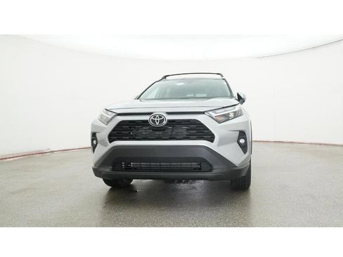 New 2025 Toyota RAV4 XLE Premium image 31