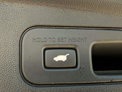 Used 2025 Acura MDX w/ Technology Package image 9