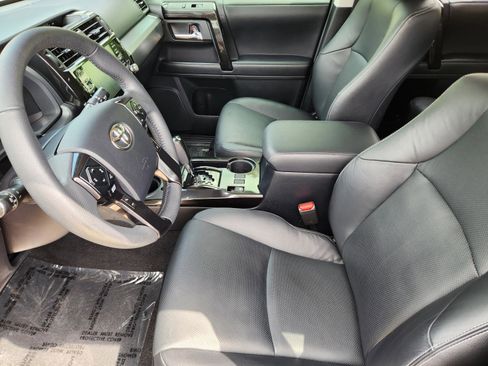 Used 2020 Toyota 4Runner Nightshade AWD/4WD image 32