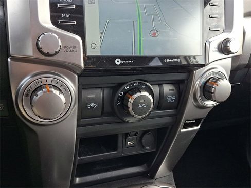 Used 2023 Toyota 4Runner SR5 Premium image 16