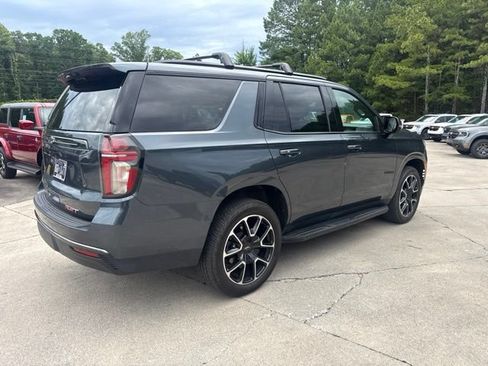 Used 2021 Chevrolet Tahoe RST w/ Luxury Package AWD/4WD image 11