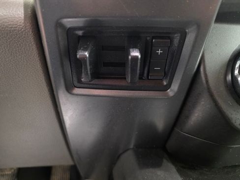 Used 2022 Ford F250 XLT w/ Black Appearance Package AWD/4WD image 7