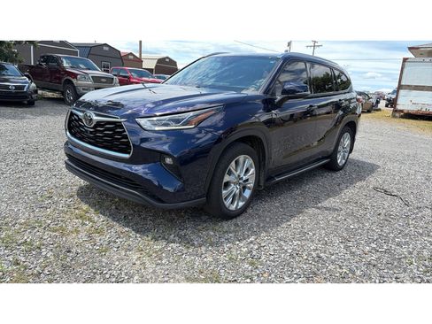 Used 2021 Toyota Highlander Limited AWD/4WD image 1