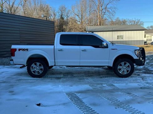 Used 2019 Ford F150 Lariat image 3