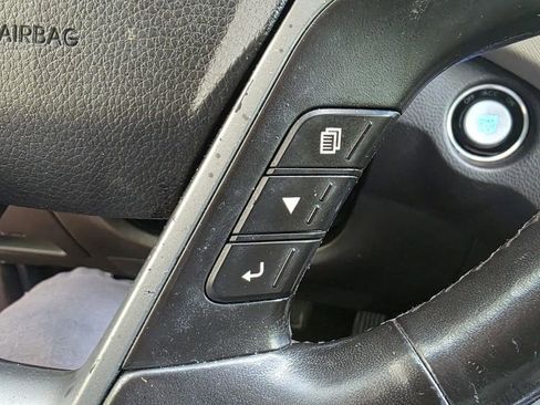 Used 2017 Hyundai Santa Fe Sport FWD image 34