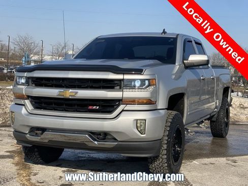 Used 2017 Chevrolet Silverado 1500 LT w/ All Star Edition image 3