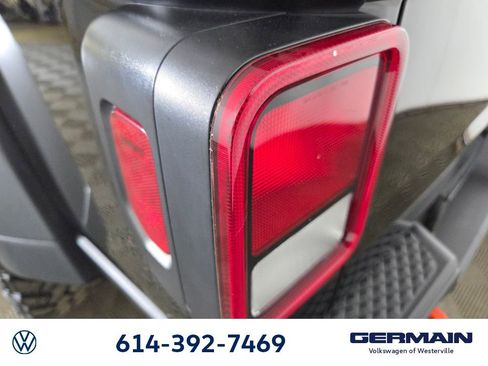 Used 2021 Jeep Gladiator Mojave w/ Cold Weather Group image 14