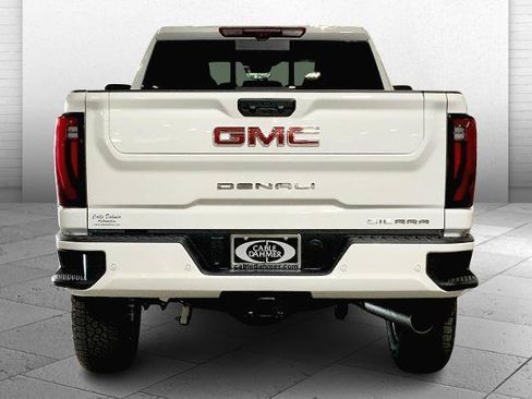 New 2026 GMC Sierra 2500 Denali w/ Denali Reserve Package AWD/4WD image 2